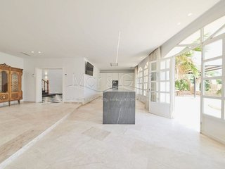 Casa en alquiler en Vistahermosa en Alicante