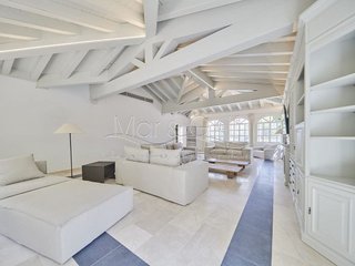 Casa en alquiler en Vistahermosa en Alicante