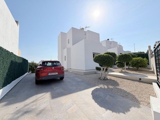 Chalet en venta en Cala de Finestrat en Finestrat