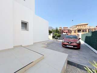 Chalet en venta en Cala de Finestrat en Finestrat
