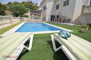Casa adosada en venta en Eixample Residencial en Roda de Barà