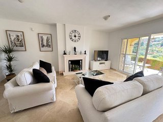Casa pareada en venta en Riviera del Sol en Mijas