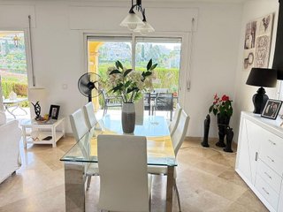 Casa pareada en venta en Riviera del Sol en Mijas