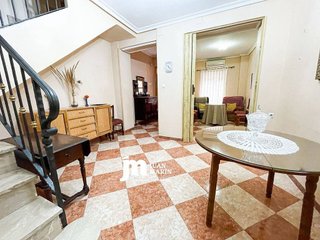 Casa adosada en venta en Cieza