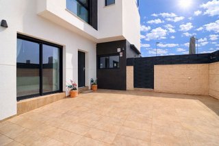 Casa en venta en Benijófar