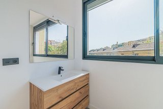 Piso en venta en Sants en Barcelona