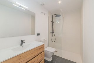 Piso en venta en Sants en Barcelona