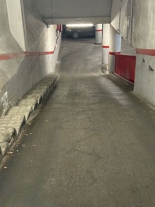 Garaje en venta en La Prosperitat en Barcelona