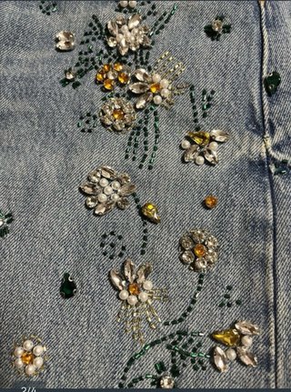 Pantalones vaqueros Zara abalorios T/38 VIRALES