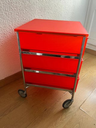 Kartell Mobil 3