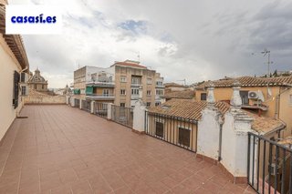 Ático en venta en Centro - Sagrario en Granada