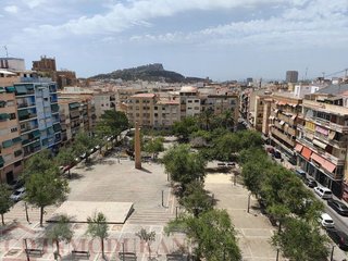 Piso en venta en Carolinas Altas en Alicante