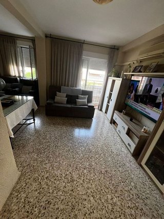 Piso en venta en Santa Rosa - Valdeolleros en Córdoba