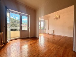 Piso en venta en Gros en San Sebastián-Donostia