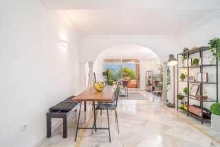 Piso en venta en Los Naranjos - Las Brisas en Marbella