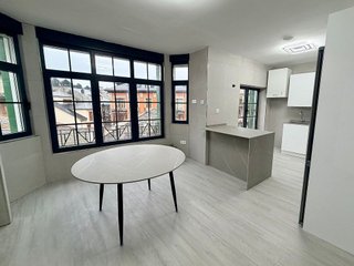 Piso en venta en Valdés
