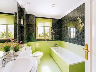Piso en venta en Parque Mediterráneo - Santa Paula en Málaga