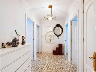 Piso en venta en Parque Mediterráneo - Santa Paula en Málaga