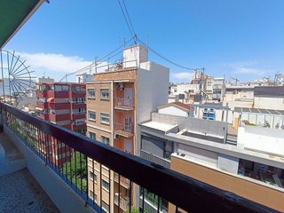 Piso en venta en Ensanche - Diputación en Alicante
