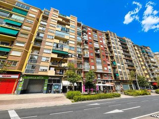 Piso en venta en Ave en Zaragoza