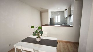 Piso en venta en Parque Victoria Eugenia en Málaga