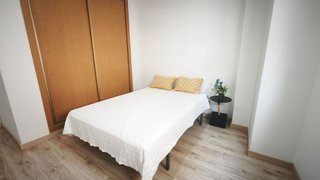 Piso en venta en Parque Victoria Eugenia en Málaga