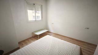 Piso en venta en Parque Victoria Eugenia en Málaga