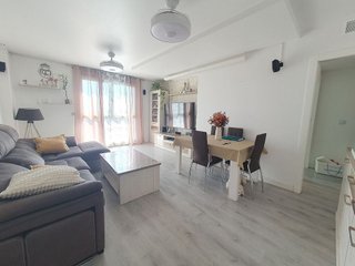 Piso en venta en Nueva Andalucía en Almería