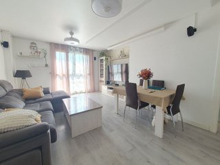 Piso en venta en Nueva Andalucía en Almería