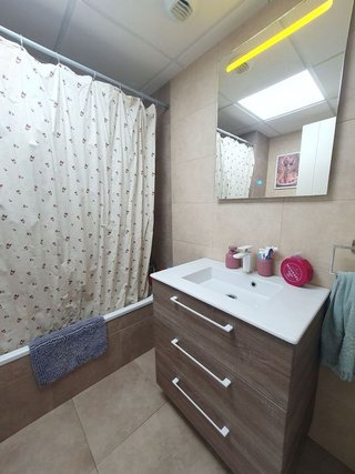 Piso en venta en Nueva Andalucía en Almería