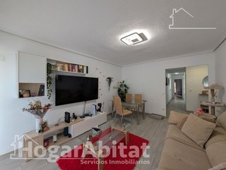 Piso en venta en Carolinas Altas en Alicante
