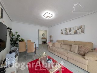 Piso en venta en Carolinas Altas en Alicante