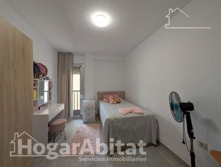 Piso en venta en Carolinas Altas en Alicante