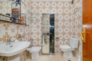 Piso en venta en San Francisco Javier en Granada