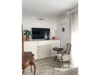 Piso en venta en La Malva-rosa en Valencia