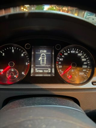 Volkswagen Passat 2011