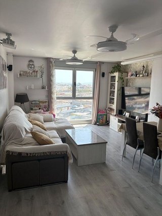 Piso en venta en Nueva Andalucía en Almería