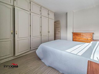 Piso en venta en San Francisco Javier en Granada