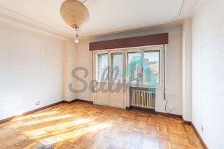 Piso en venta en Centro en Gijón