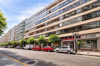 Piso en venta en O Berbés - Peniche en Vigo