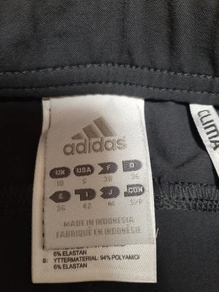 Pantalones deportivos Adidas negros