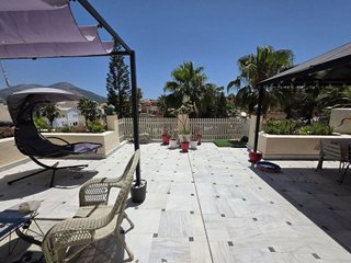 Casa adosada en venta en Coín
