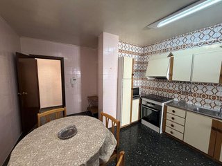Piso en venta en Instituts - Universitat en Lleida