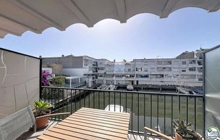 Piso en venta en Empuriabrava en Castelló d´Empúries