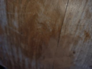 Mesa y sillas de salón madera tres sillas