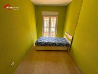 Chalet en venta en Poniente-Norte - Miralbaida - Parque Azahara en Córdoba