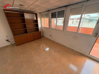 Chalet en venta en Poniente-Norte - Miralbaida - Parque Azahara en Córdoba