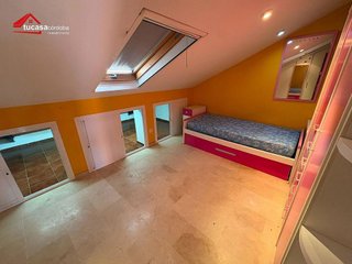 Chalet en venta en Poniente-Norte - Miralbaida - Parque Azahara en Córdoba