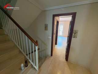 Chalet en venta en Poniente-Norte - Miralbaida - Parque Azahara en Córdoba