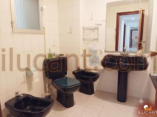 Casa en venta en Hellín